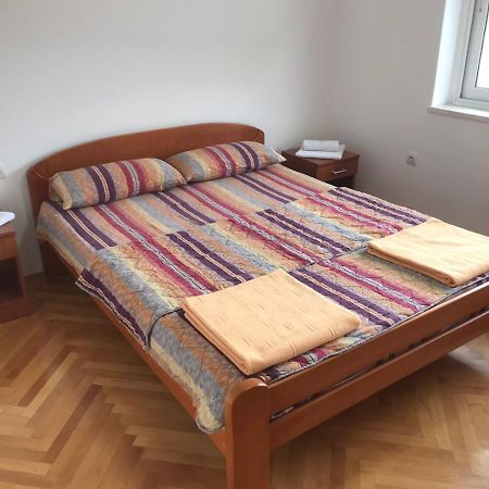 Apartman Azra Τρέμπινιε Εξωτερικό φωτογραφία